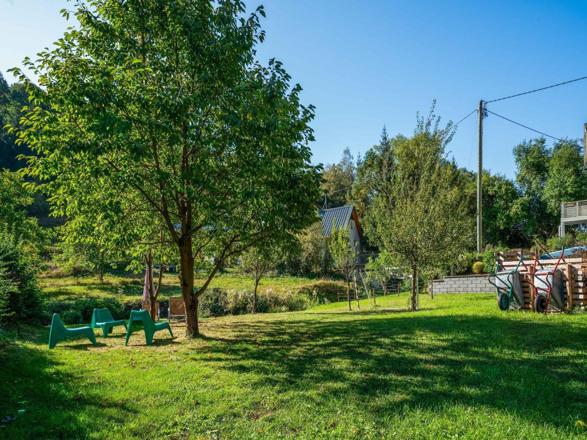 A Modern Apartment In The Hunsr Ck Region S Romantic Drohn Valley Merschbach Екстер'єр фото
