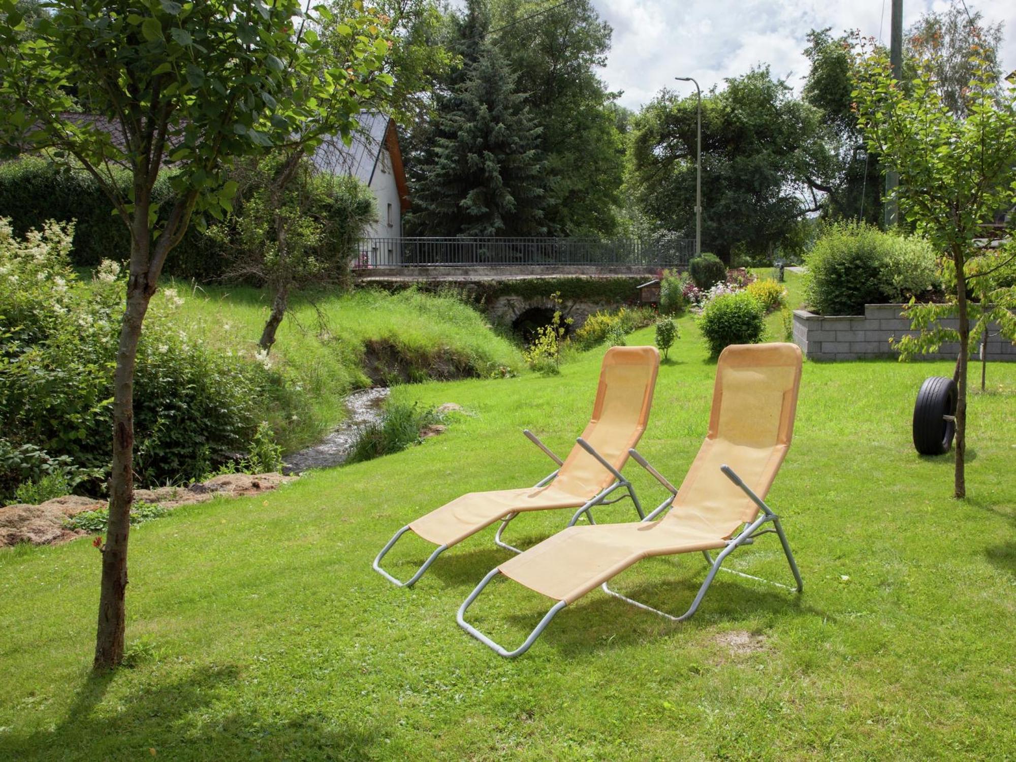 A Modern Apartment In The Hunsr Ck Region S Romantic Drohn Valley Merschbach Екстер'єр фото